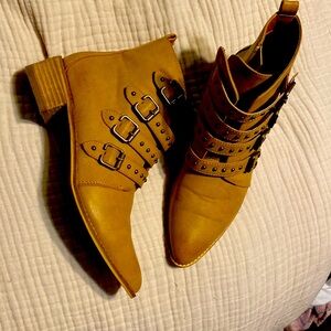 Beast Fashion Buckle Booties Size 9